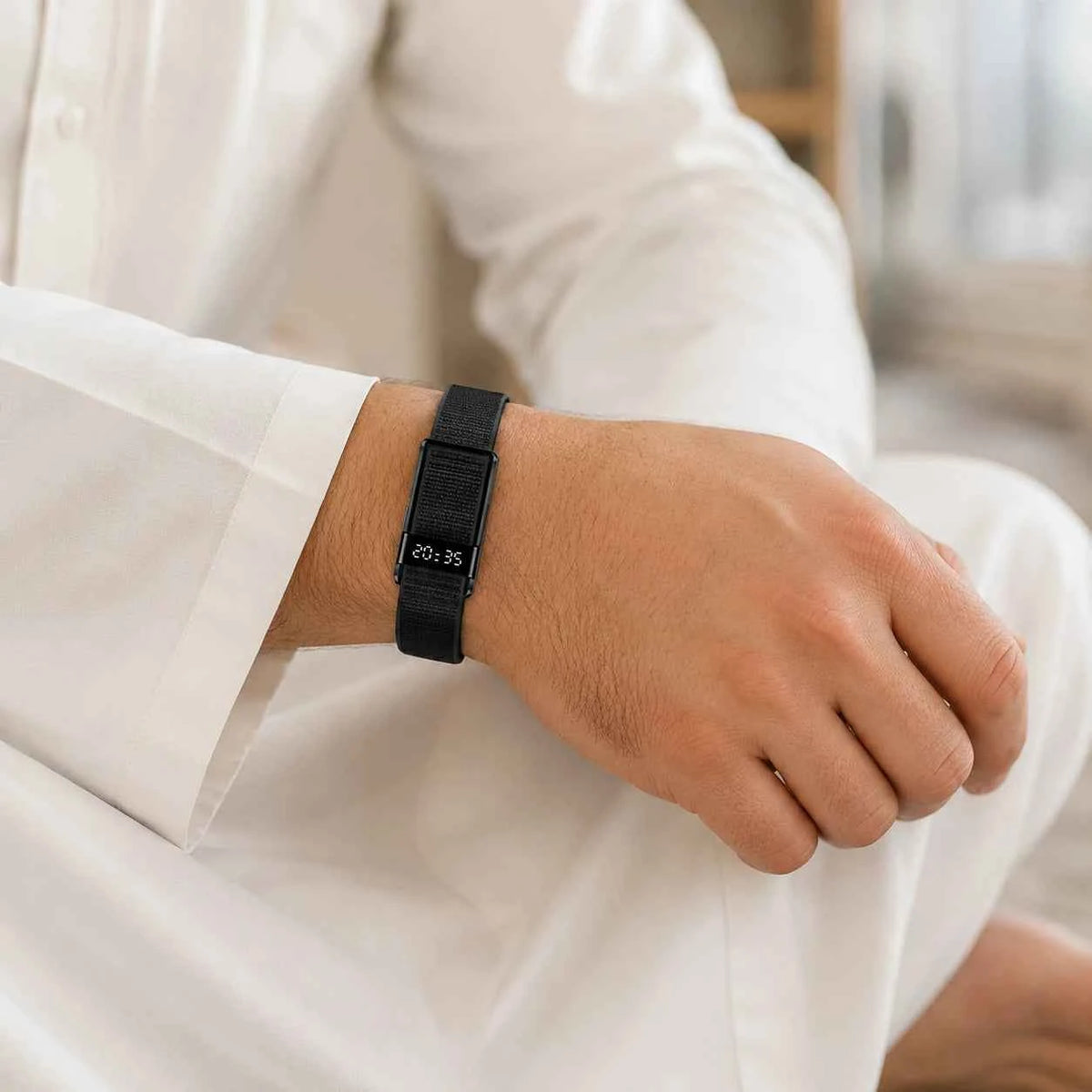 Salam Wristband SQ968 | Smart Zikr Wristband with Prayer Reminder